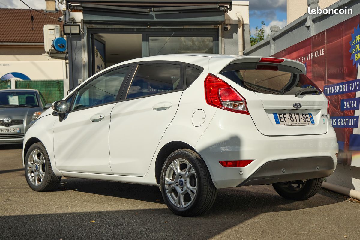FORD FIESTA V 1.25 82 EDITION 5P - 70 836 Km (image 3)