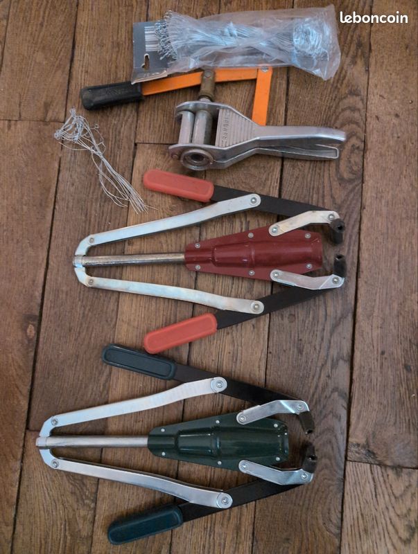 Matériel pour boucher les bouteilles (image 1)