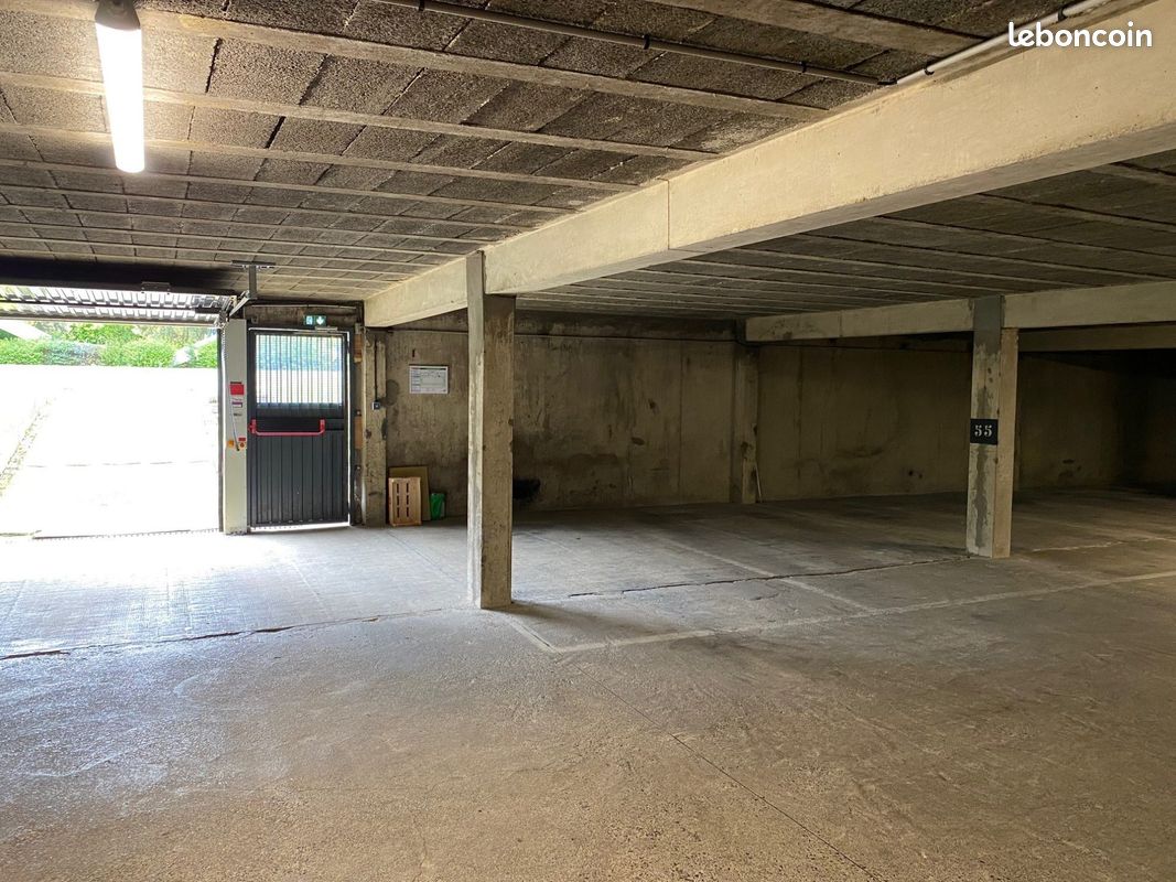 Parking 15 m² · à Rennes · 15 m² · 10 500 €