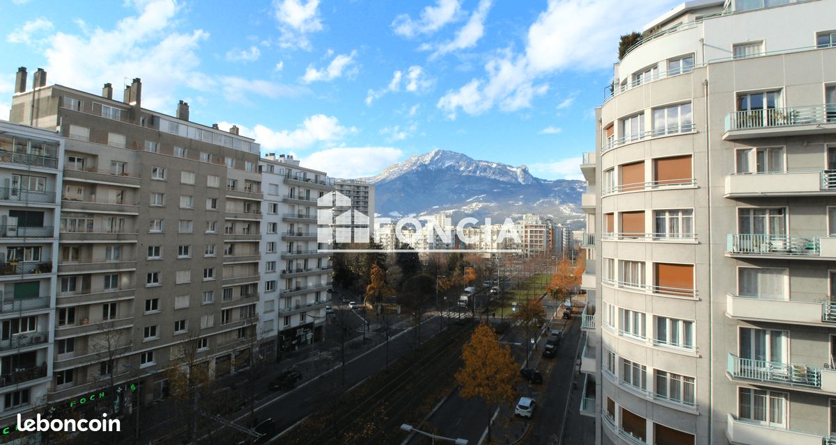 Appartement 3 pièces 70 m² · à Grenoble · 70 m² · 654 €/mois
