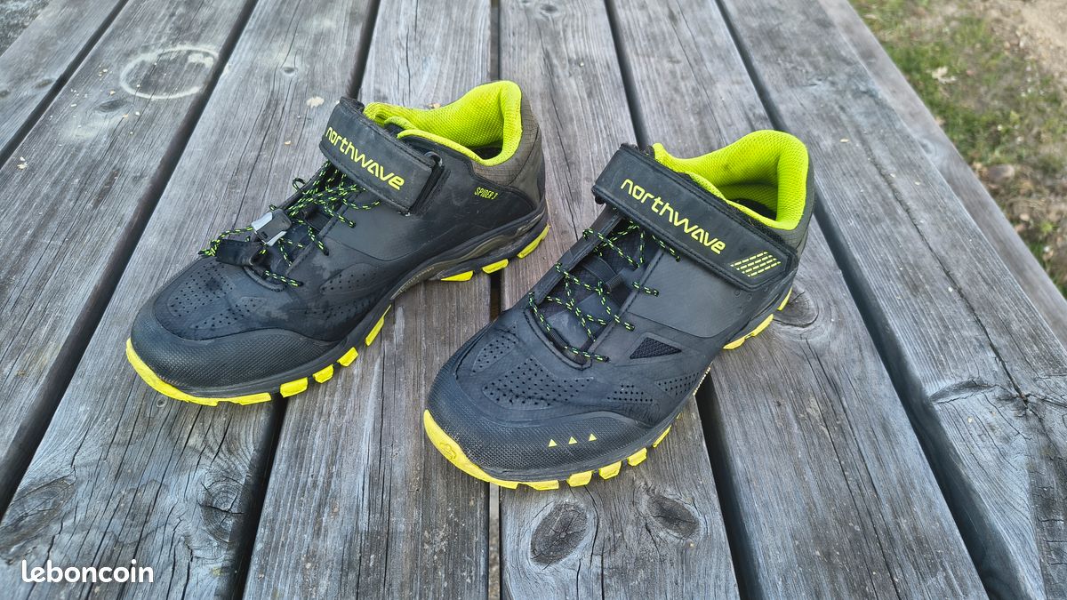 Chaussures Shimano d'occasion à vendre