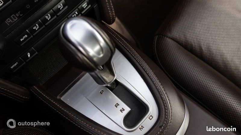 Porsche 911 Cabriolet Turbo TipTronic S (image 16)
