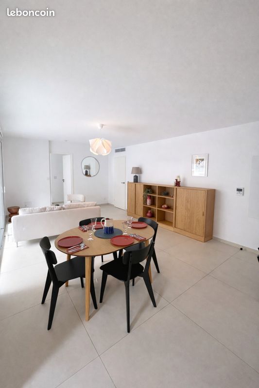 Appartement 4 pièces 80 m² · à Hyères · 80 m² · 550 000 €