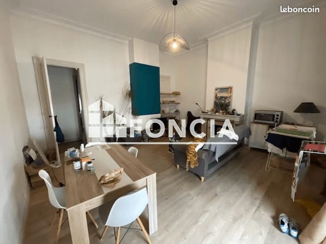 Appartement 3 pièces 81 m² · à Bordeaux · 81 m² · 979 €/mois