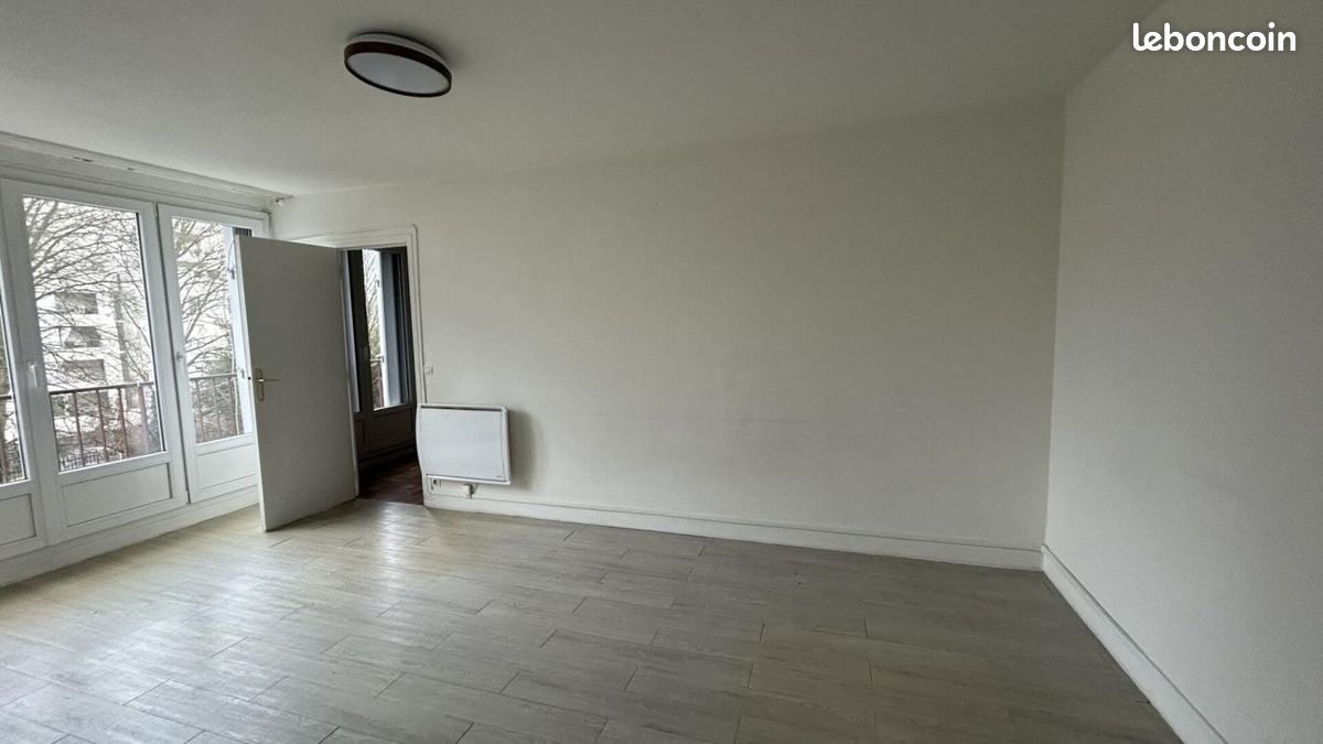 Appartement 2 pièces 43 m² · à Villiers-le-Bel · 43 m² · 85 000 €