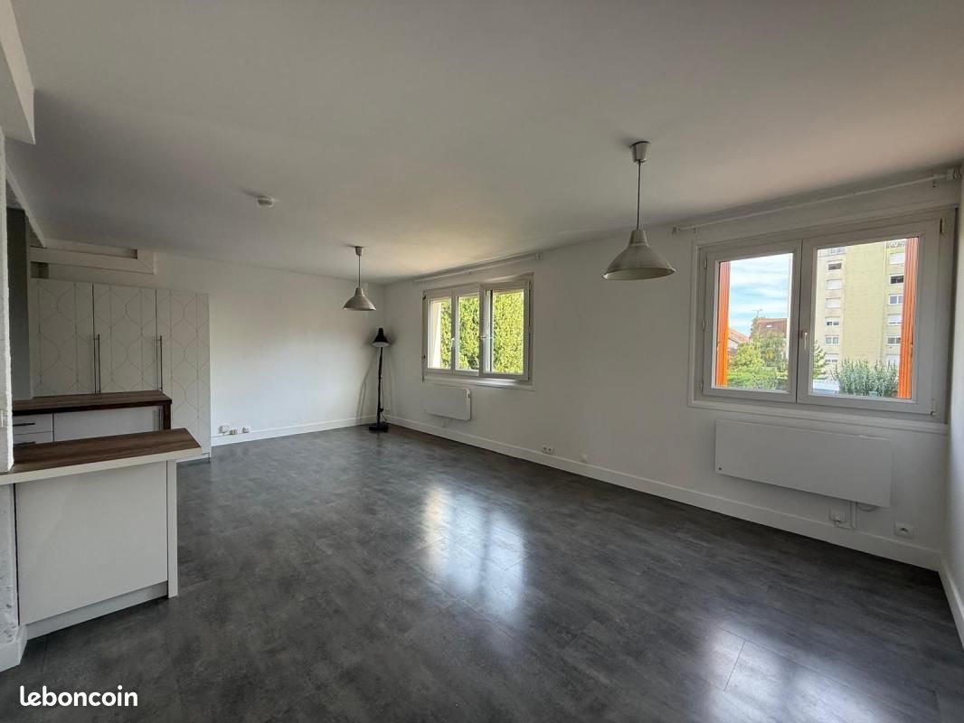 Appartement a louer melun - 3 pièce(s) - 62 m2 - Surfyn