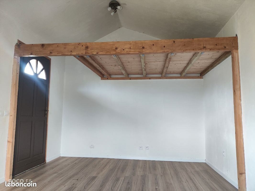 Local commercial 1 pièce 18 m² · à Pinsac · 18 m² · 42 000 €