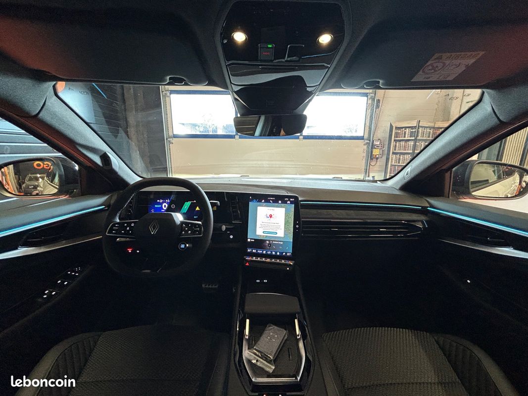 RENAULT Austral FULL HYBRID E-TECH 200 CH BVA ESPRIT ALPINE + PARK ASSIST + CAMERA 360 (image 13)