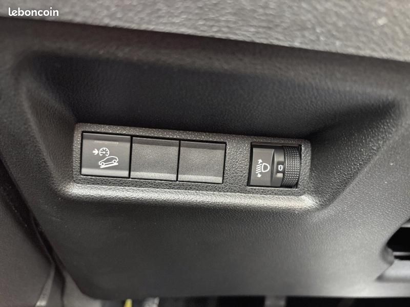 Jeep Avenger 1.2 Turbo T3 100ch Altitude (image 13)