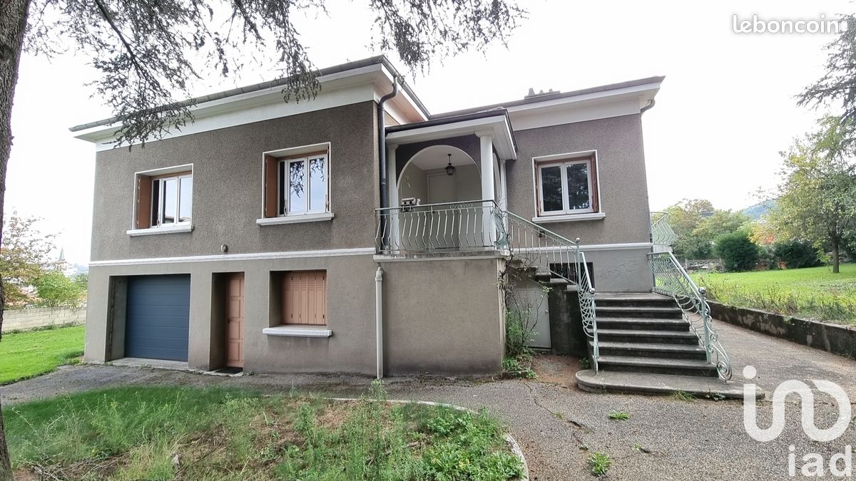 Maison 5 pièces 141 m² · à La Ricamarie · 141 m² · 234 900 €