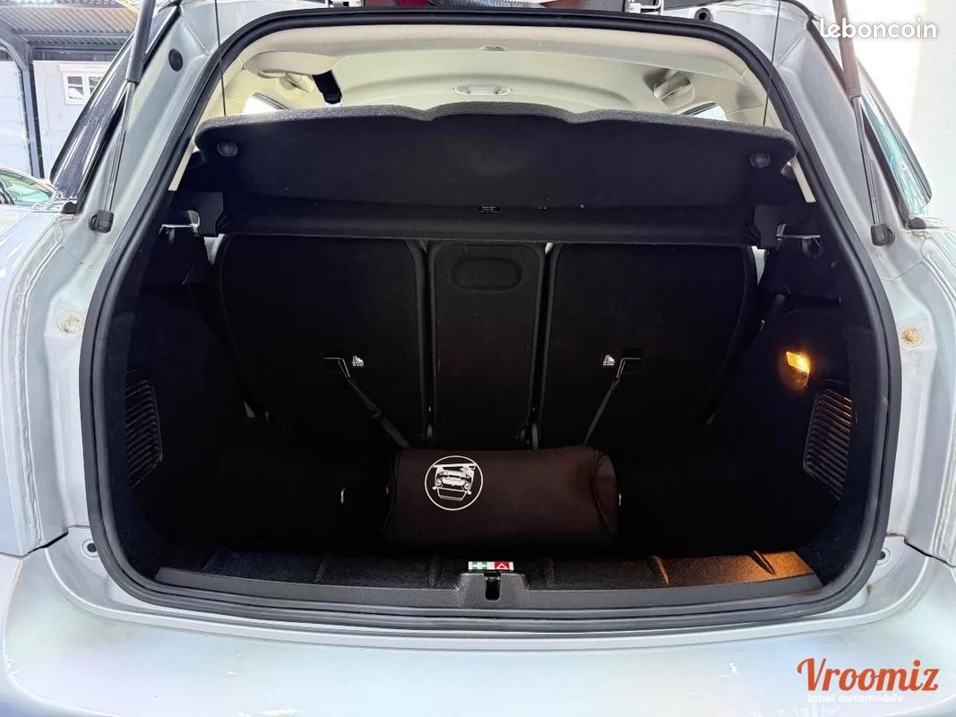 Mini Countryman 2.0 SD 145 COOPER ALL4X4 (image 13)