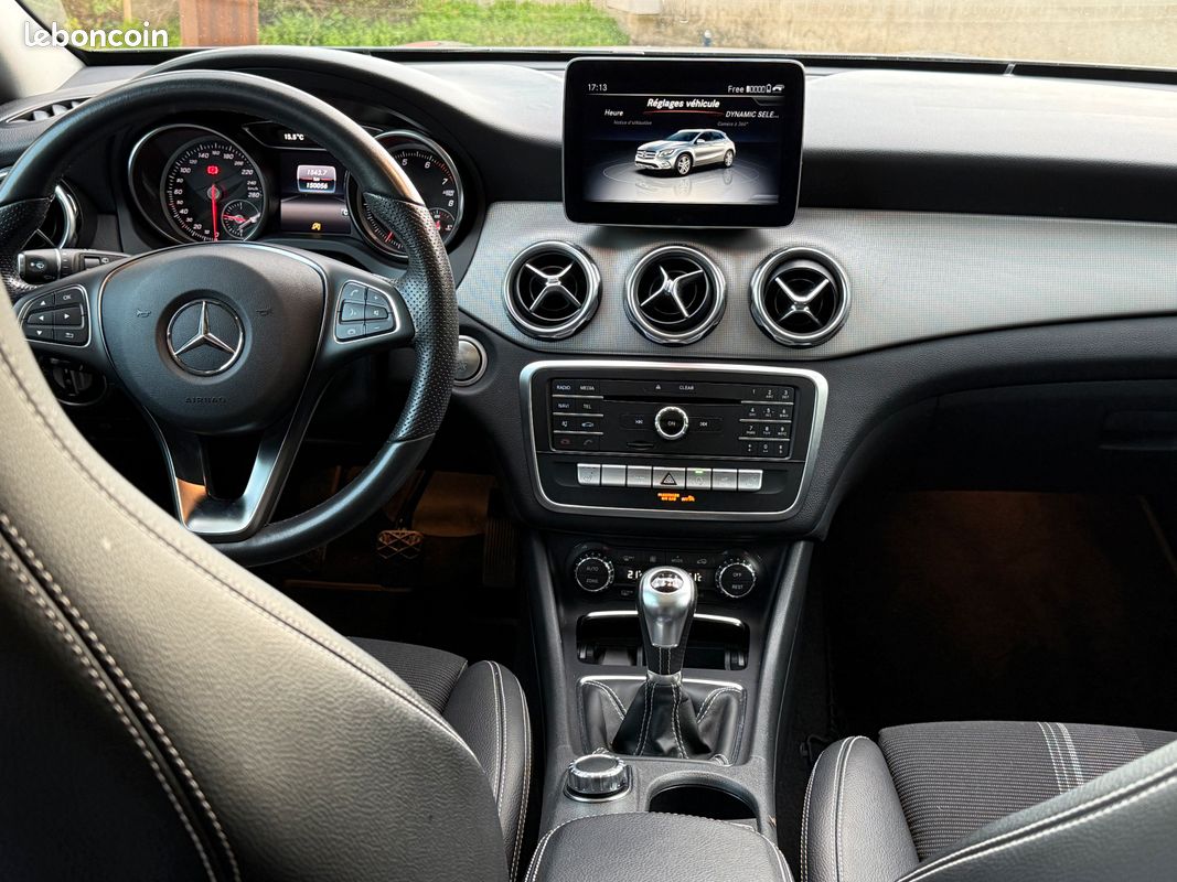 Mercedes GLA Sensation 180d gris montagne (image 3)