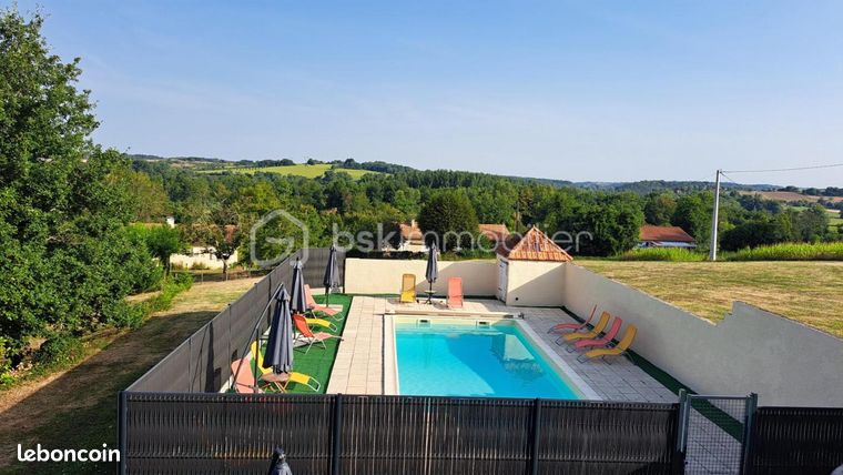 Maison 15 pièces 420 m²