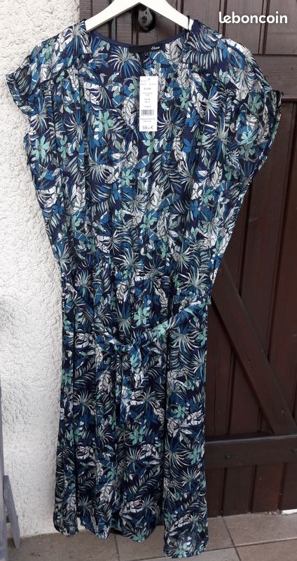 Robe Etam Noire Neuve Avec étiquette - Taille XL, Longueur Midi, Style évasé