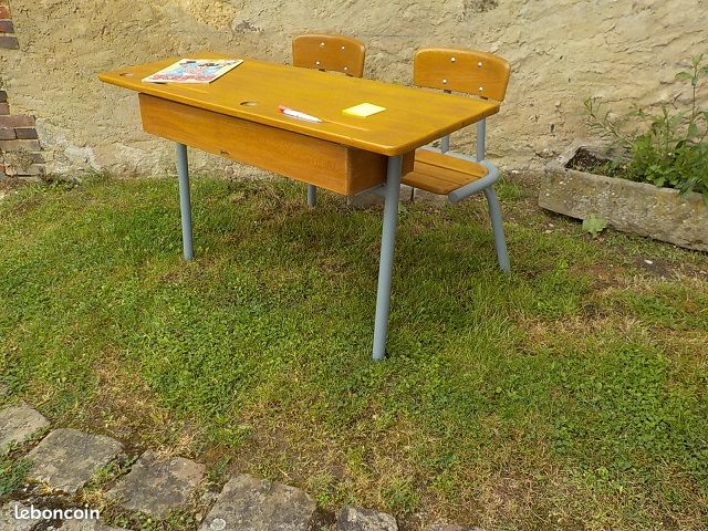 Bureau d'écolier double vintage en bois pour enfants (image 2)