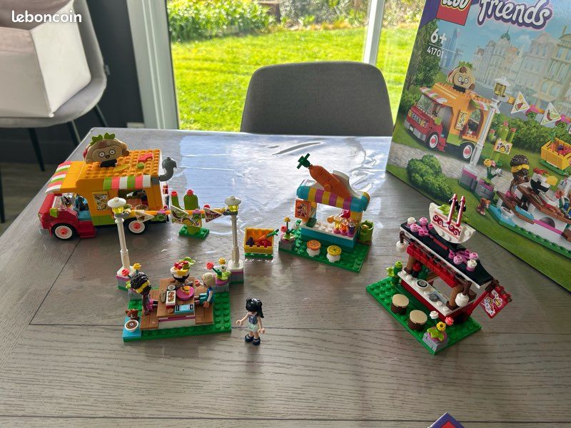Marchée food truck Lego Friend (image 1)