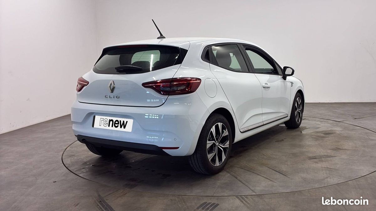 Renault clio tce 90 21n limited (image 2)