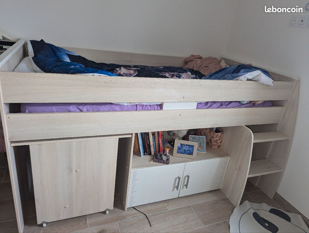 Lit bureau (image 1)
