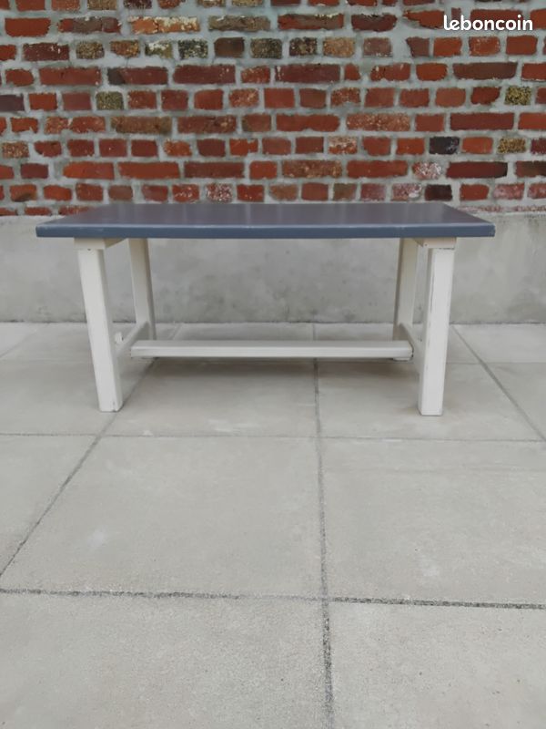 Table de salon (image 1)