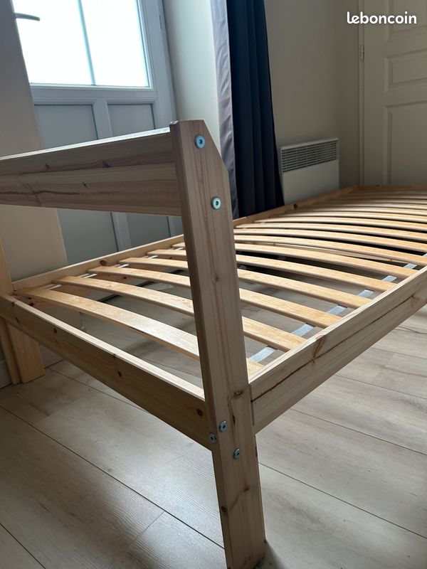 Lit simple IKEA NEIDEN 90×200 avec sommier LURÖY – très bon état – (image 3)