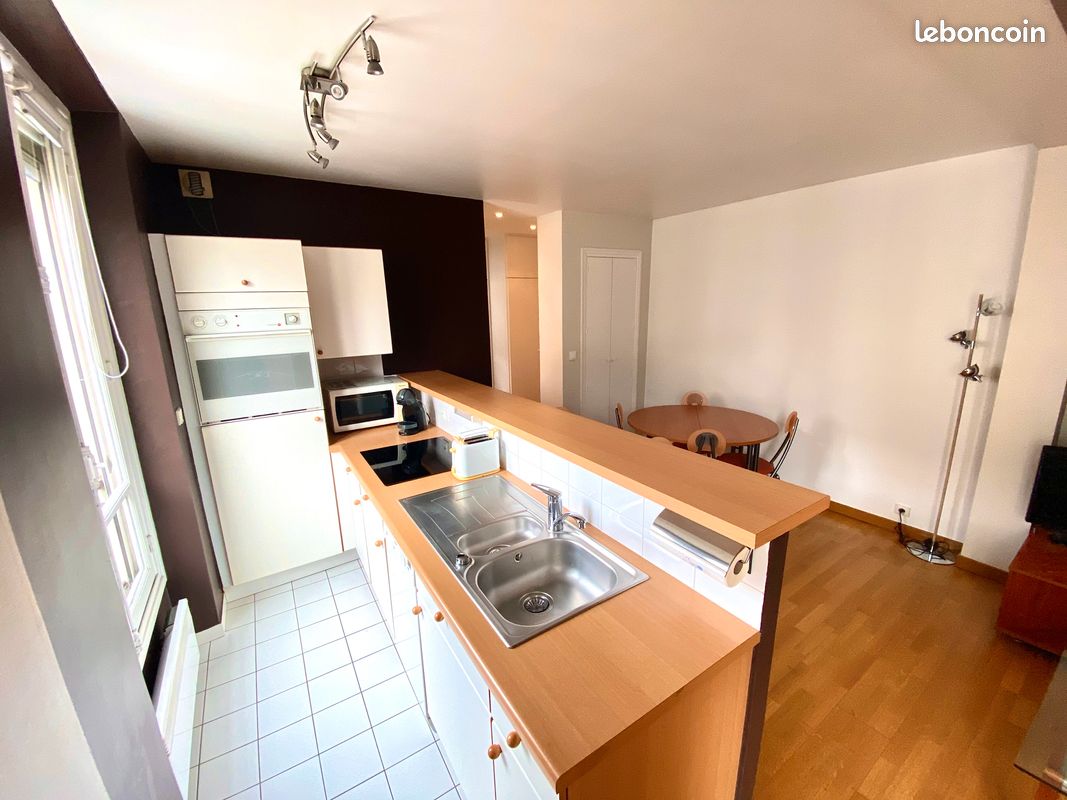Appartement 2 pièces 43 m² · à Paris · 43 m² · 1 700 €/mois