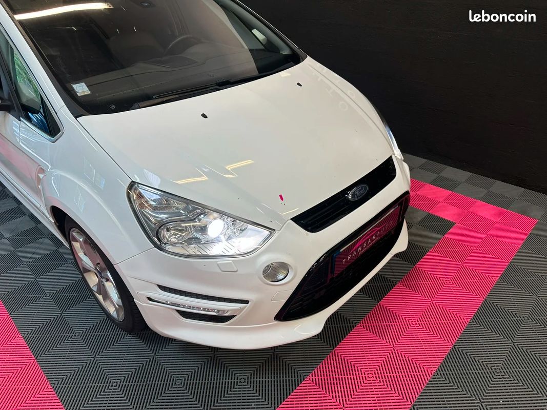 FORD S-MAX 2.0 TDCi 163 ch Sport Platinium - TOIT PANORAMIQUE / EMBRAYAGE DISTRIBUTION OK / CARDANS NEUF (image 41)