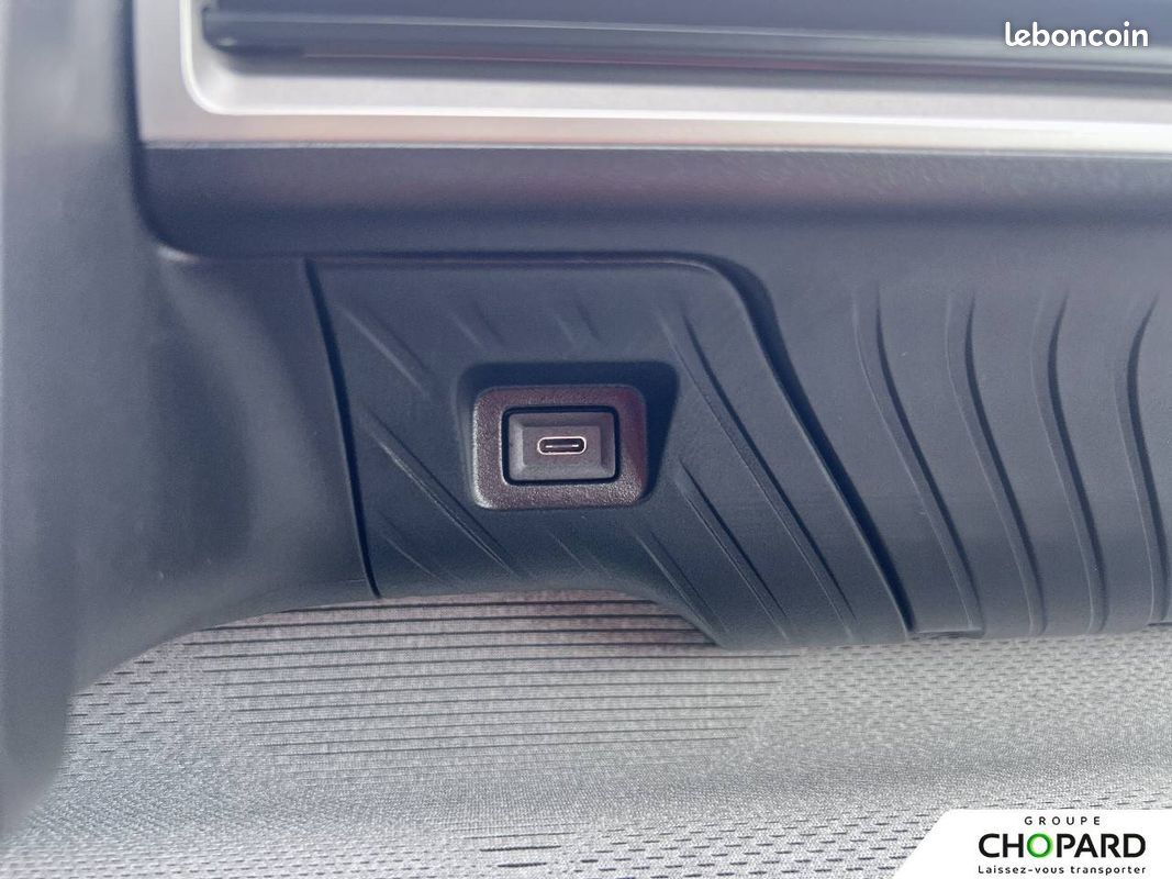 CITROEN C3 Turbo 100 ch Manuelle Max (image 20)
