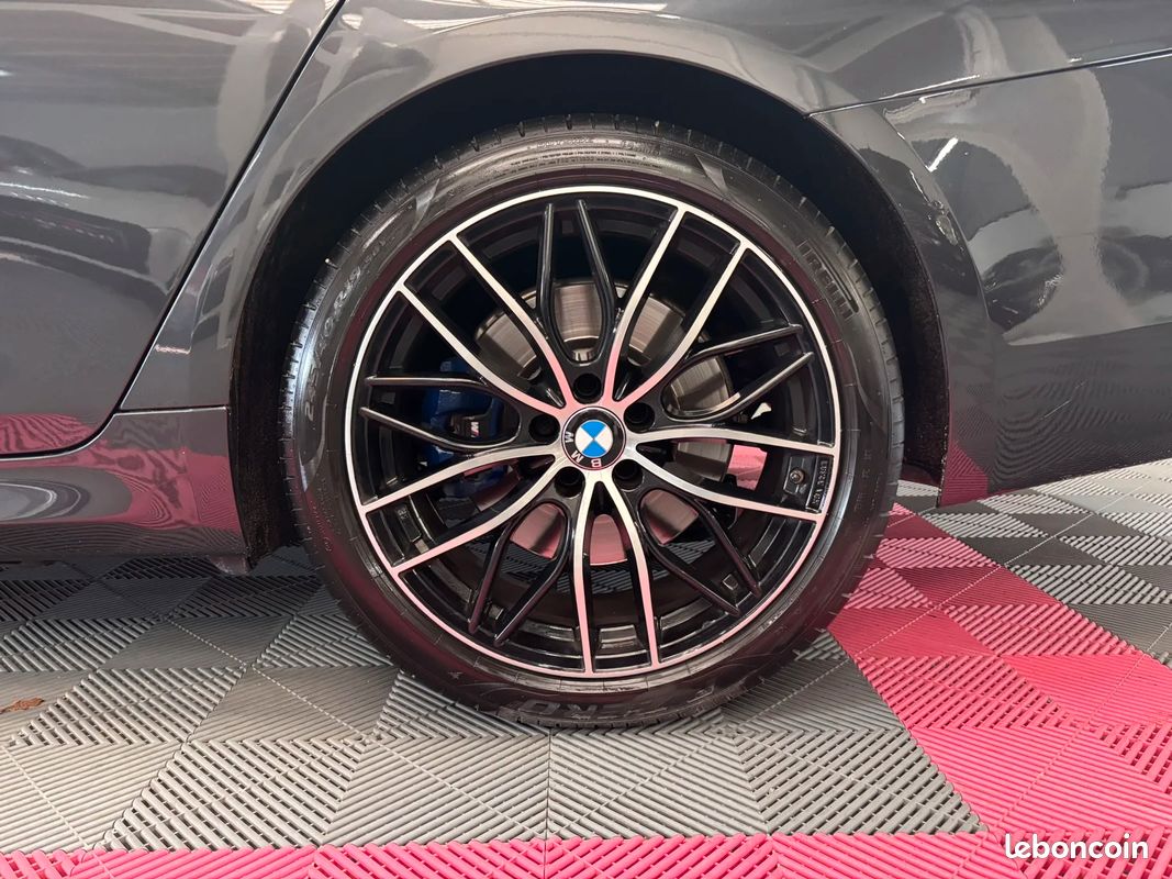 BMW 530d TOURING M SPORT XDRIVE 265 CH BVA8 – TOIT PANORAMIQUE - CAMÉRA 360° - GARANTIE (image 9)