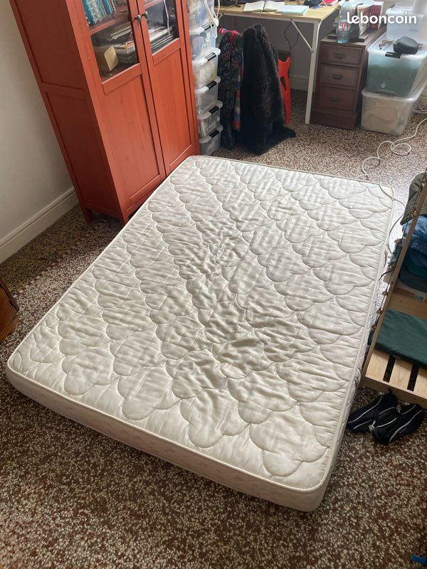 Lit + Matelas (image 1)