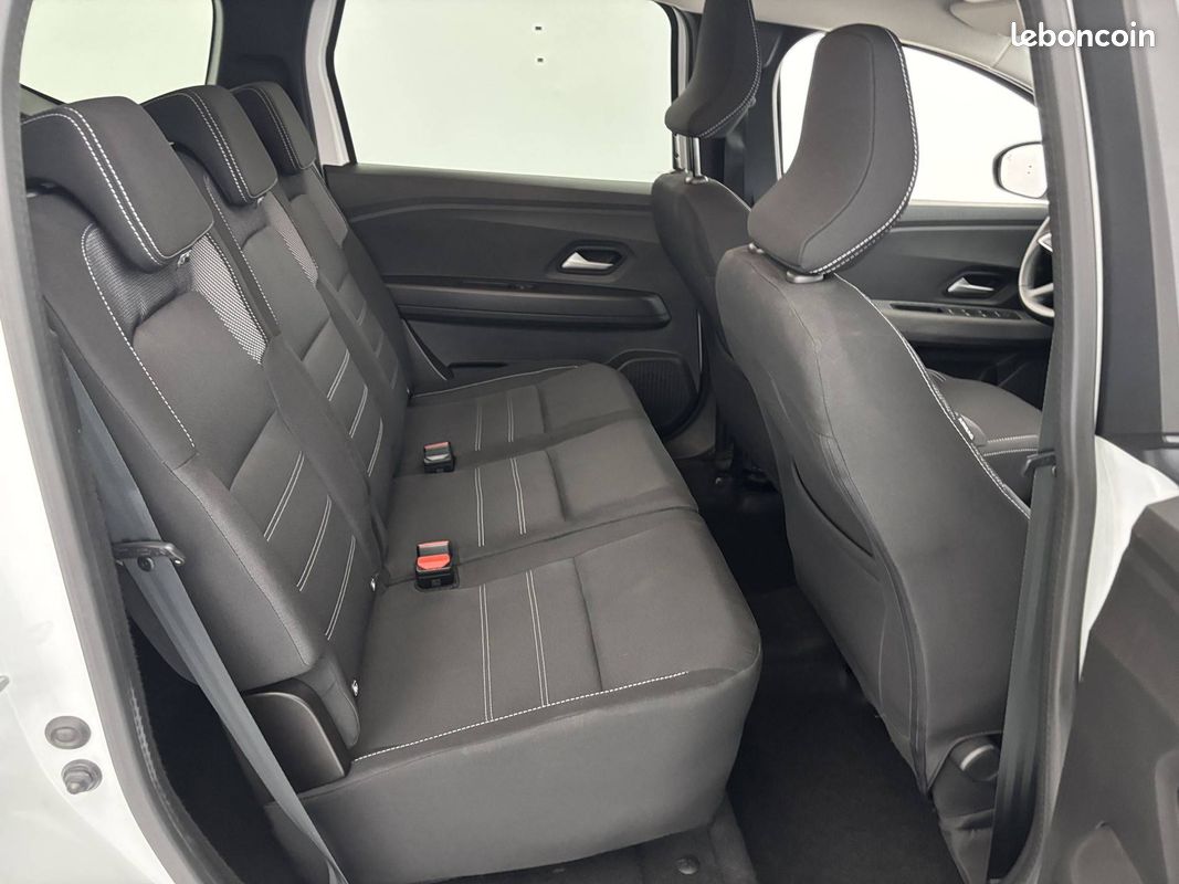 DACIA Jogger Hybrid 140 5 places Expression (image 16)