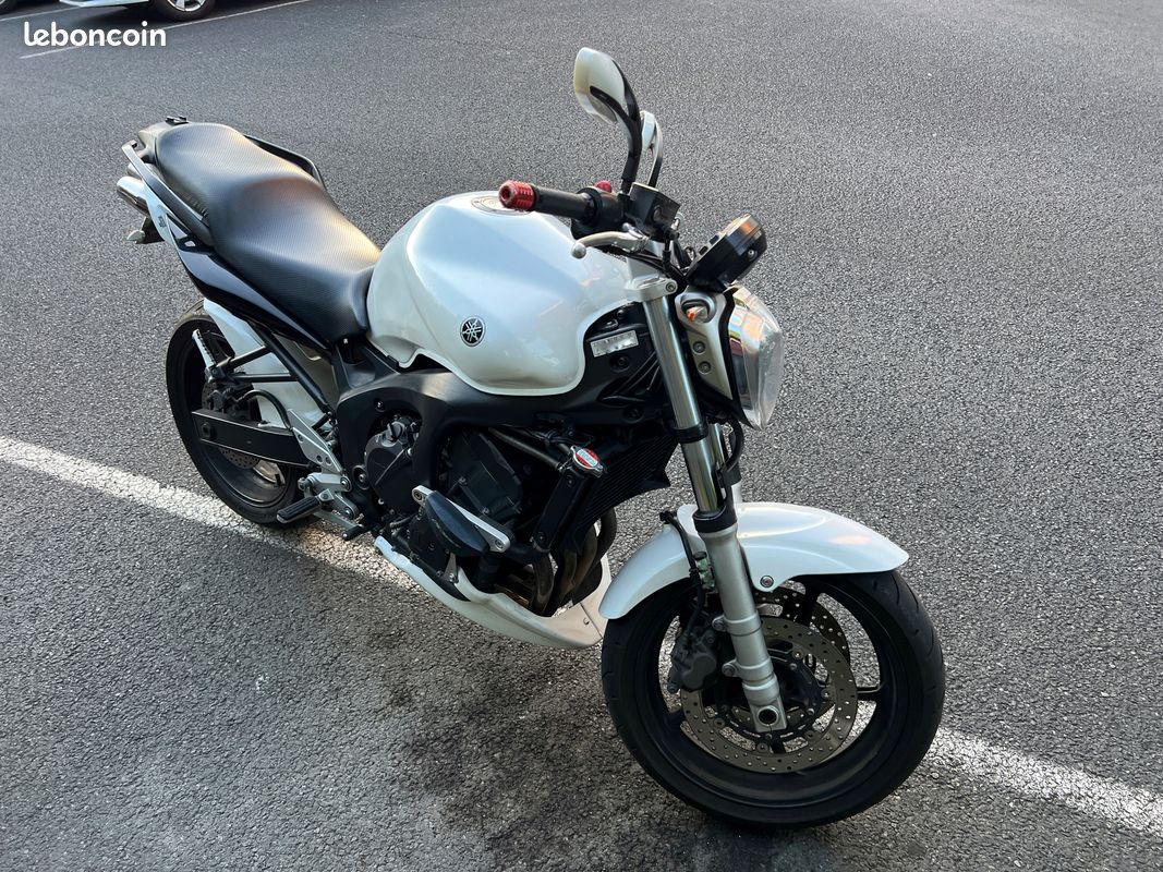 Yamaha FZ6 phase 2 (image 3)