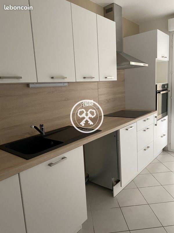 Appartement 2 pièces 53 m² · à Saint-André-les-Vergers · 53 m² · 660 €