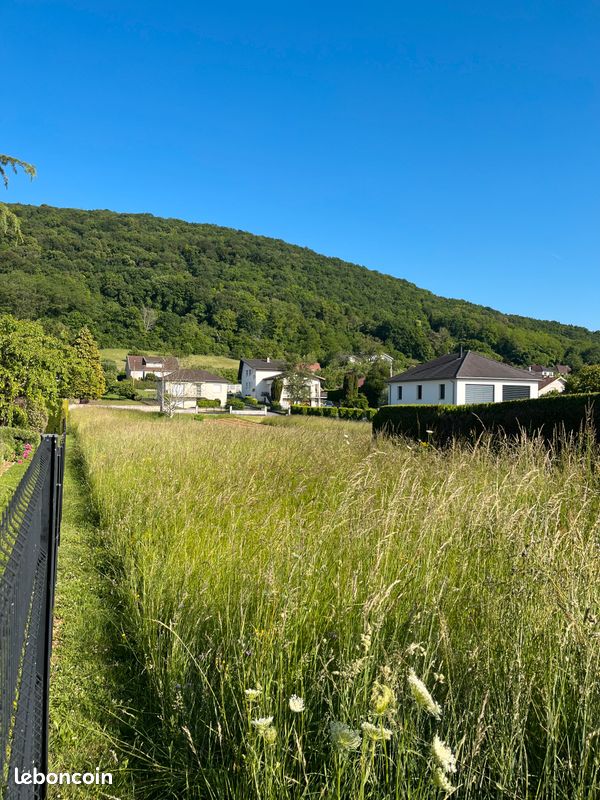 Terrain à bâtir à vendre à Avanne-Aveney (Doubs) · 202 000 €