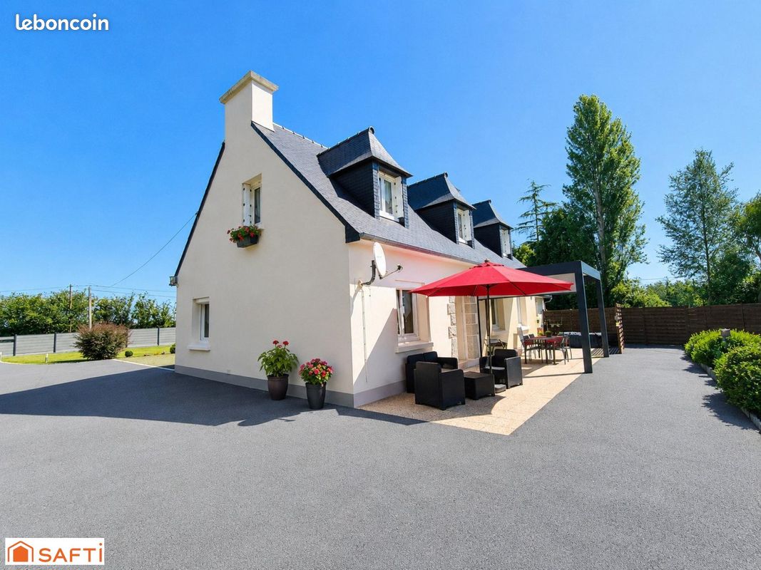Maison 8 pièces 127 m² · à Plestin-les-Grèves · 127 m² · 275 000 €