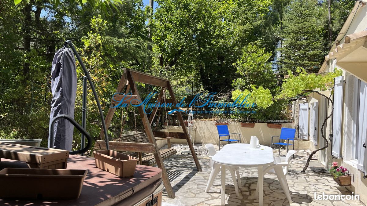Maison 5 pièces 83 m² · à Saint-Jean-du-Gard · 83 m² · 149 000 €