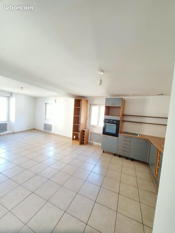 Appartement 2 pièces 56 m² · à Domène · 56,4 m² · 115 000 €