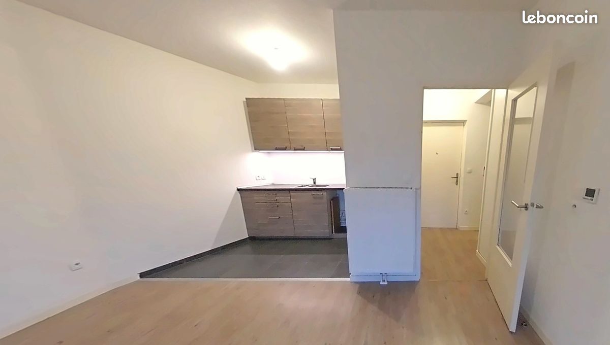 Appartement 2 pièces 47 m² · à Lille · 47 m² · 705 €