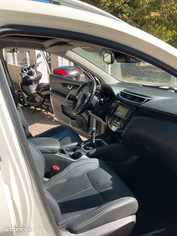 Vends Nissan Qashqai Tekna (image 3)