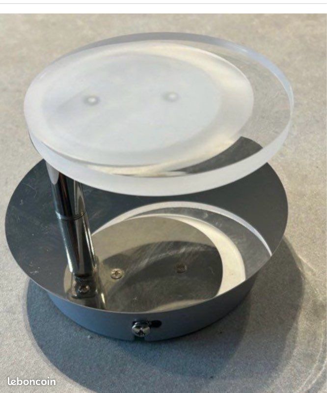 Applique led orientable socle chrome (image 2)