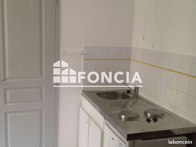 Appartement 1 pièce 19 m² · à Nîmes · 19 m² · 396 €