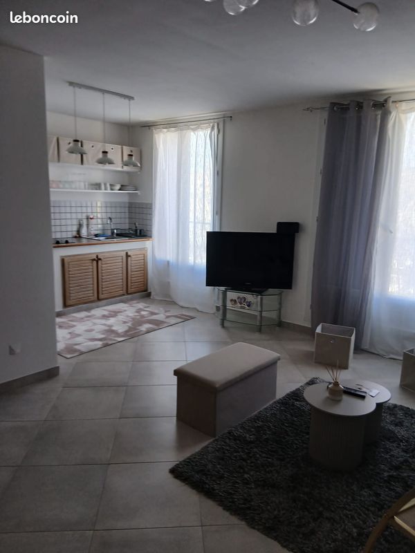Appartement 1 pièce 35 m² · à Martigues · 35 m² · 750 €