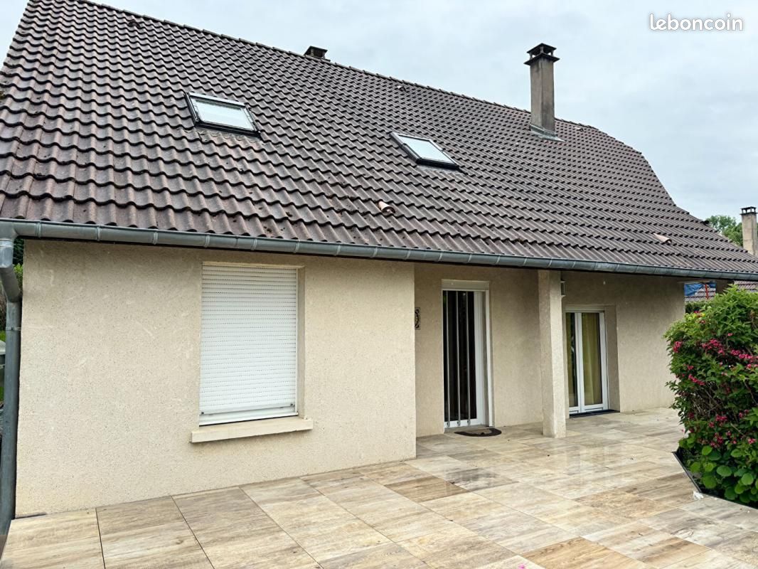 Maison 7 pièces 138 m² · à Larnod · 138 m² · 375 000 €