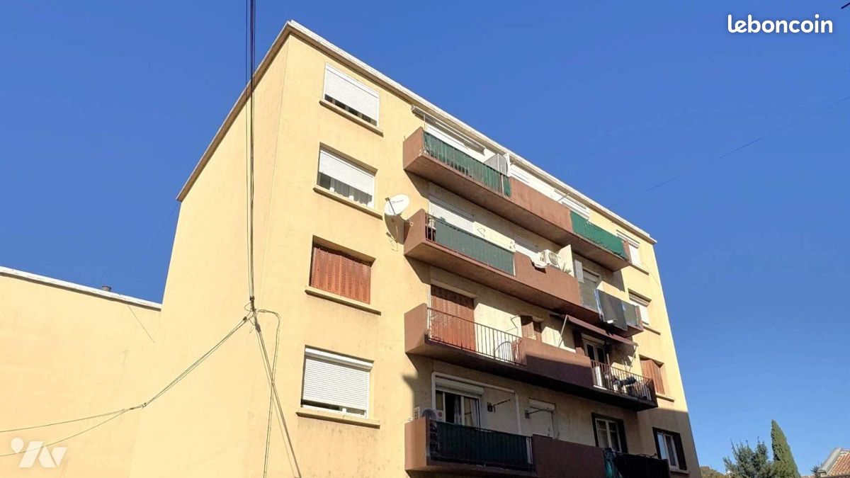 Appartement 3 pièces 64 m² · à Bourg-Saint-Andéol · 64 m² · 58 000 €