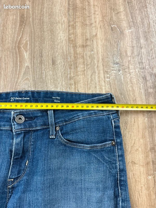 Jean Slim Levi's Demi Curve Bleu Taille W27 L32 Mid Rise Skinny (image 8)