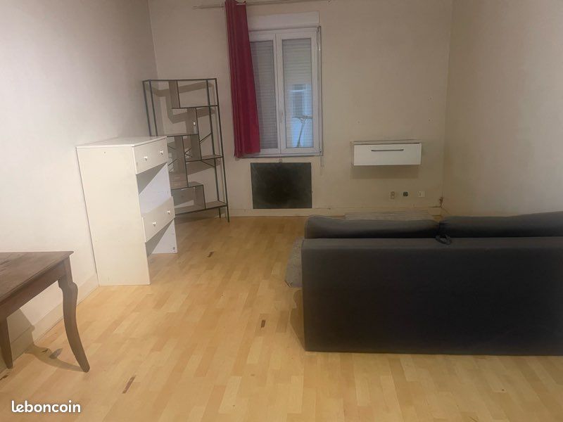 Appartement 1 pièce 30 m² à Amilly