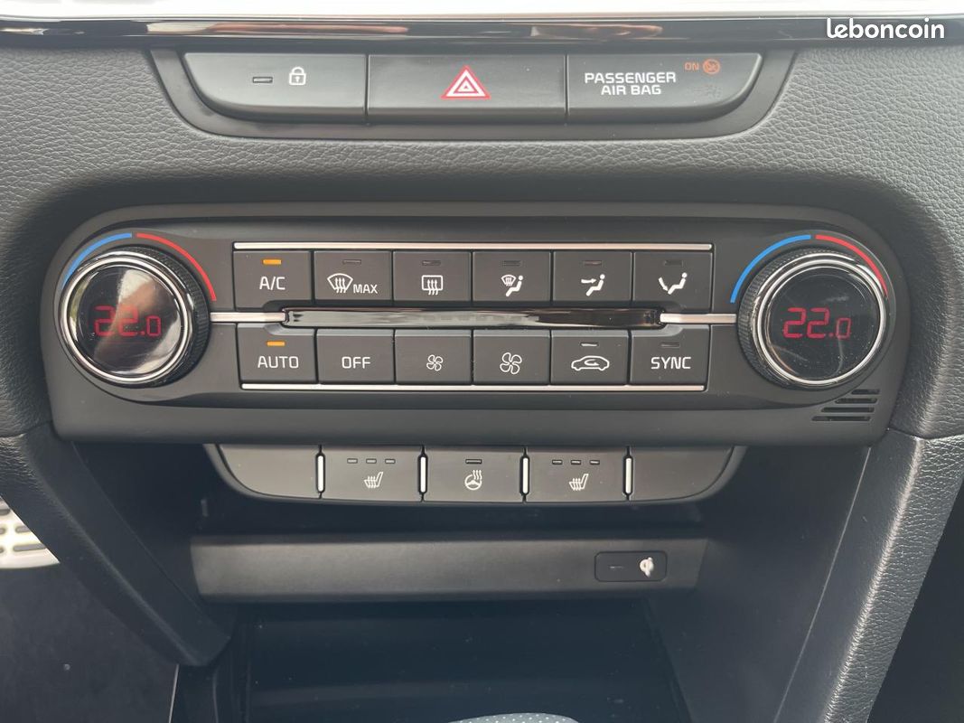KIA CEED 1.5 T-GDi 140ch Active DCT7 - Garantie Constructeur 2031 (image 10)