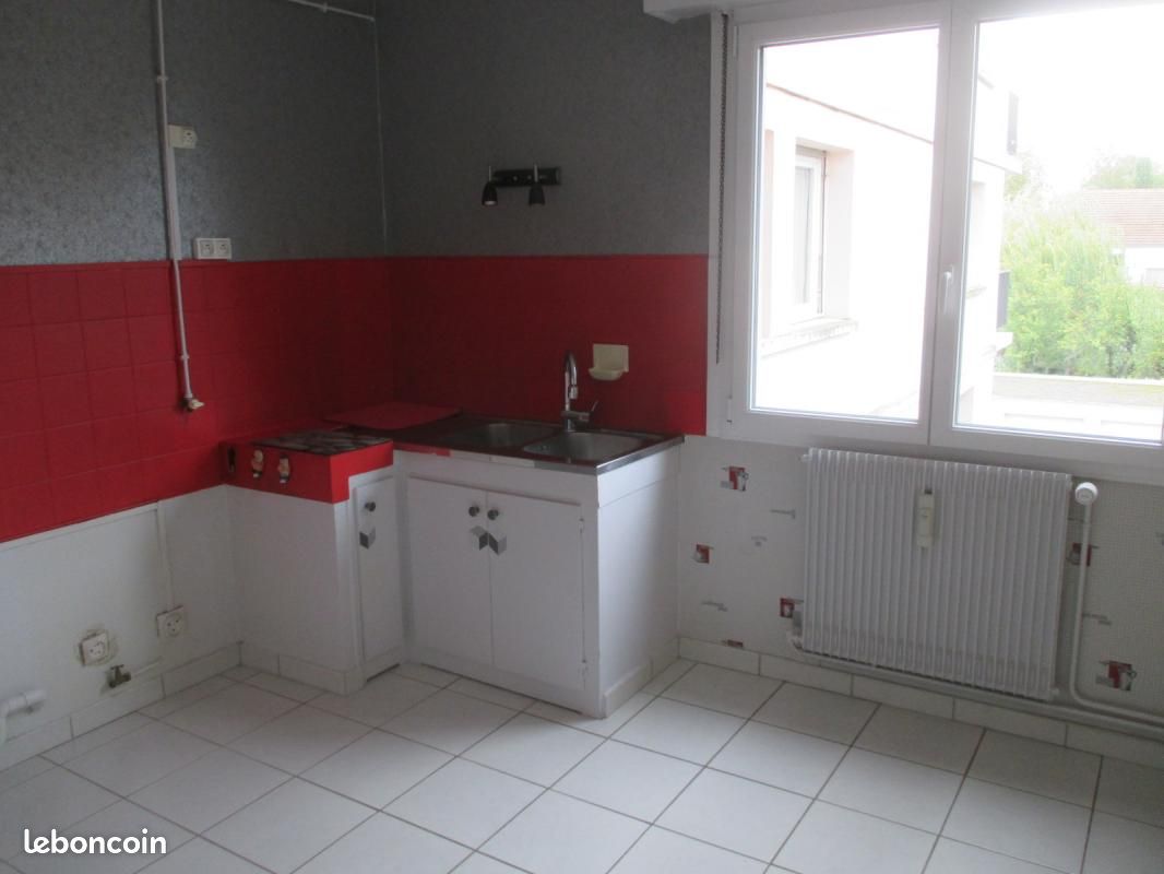 Appartement a louer vesoul - 4 pièce(s) - 83 m2 - Surfyn