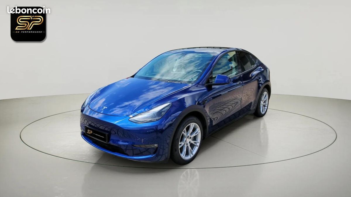 TESLA MODEL Y Performance * Dual Motor AWD * 534 ch * 75 kWh * Toit Pano (image 1)