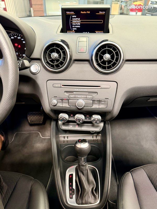 AUDI A1 SPORTBACK 1.4 TFSI 122 CH S-LINE S-TRONIC TOIT OUVRANT 139.986km (image 7)