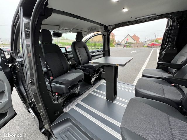 đ 58 900 FORD TRANSIT CUSTOM Sport 170 BVA8 BITON â CABINE MODULABLE 2 Ă 7 PLACES â TVA RĂCUPĂRABLE â DISPONIBLE (image 5)